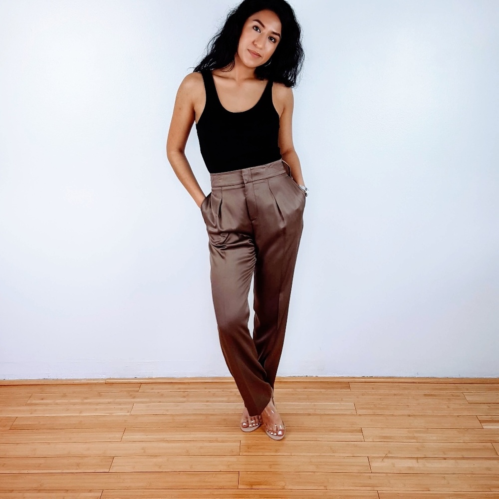 Gucci | Silk Pleat-Front Trousers - Picture 4 of 9